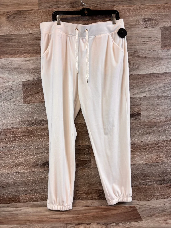 Lightweight Hiking Pants-Pants Designer By Lilly Pulitzer In White, Size: 14