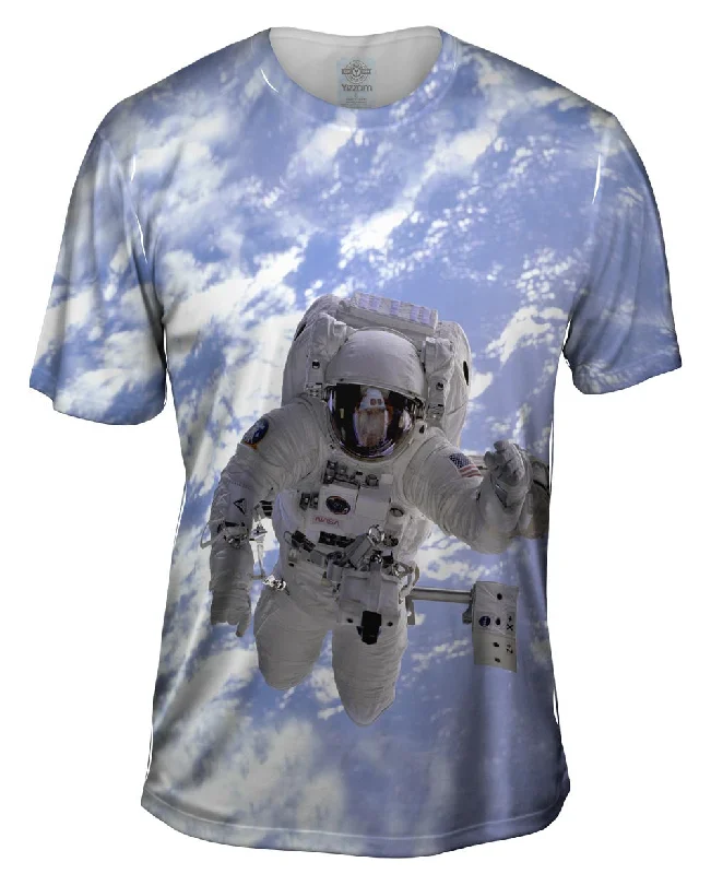 Inspirational Graphic T-shirt-Shuttle Endeavour 1995 Space