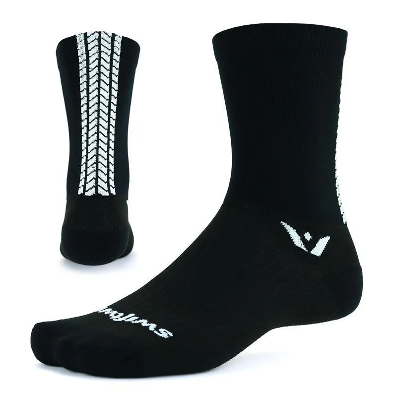 Lightweight Running Socks-Swiftwick Vision Six Knobbies Sock - Black - 2020