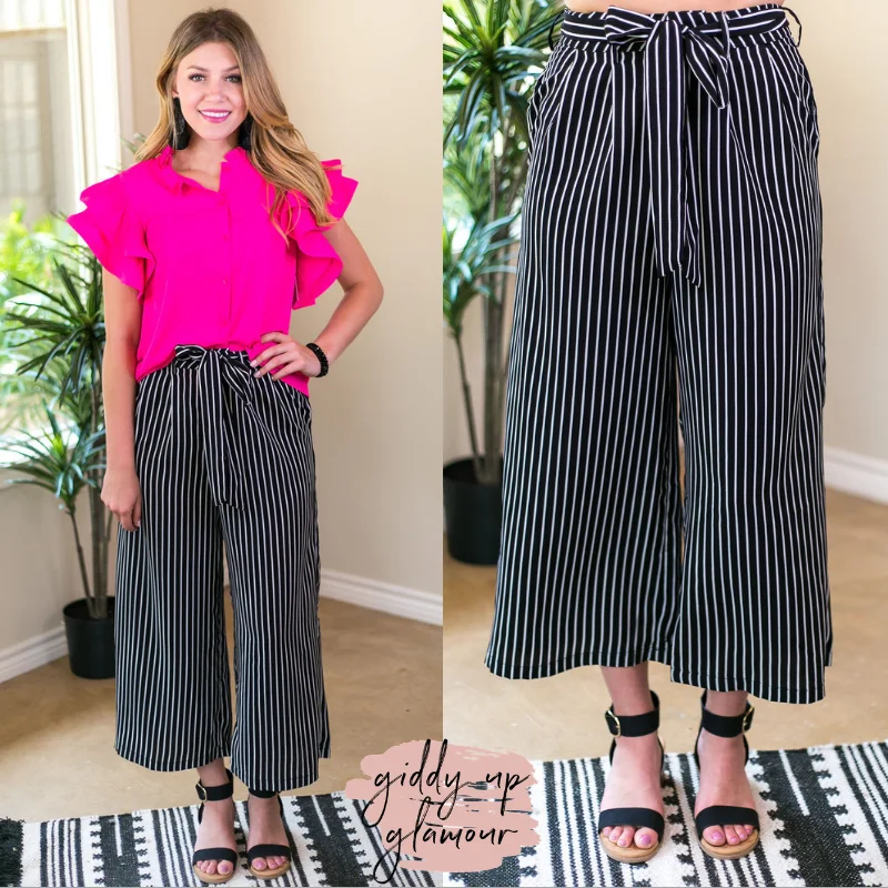 Relaxed Fit Pants-Favorite Lines Stripe Culotte Pants in Black