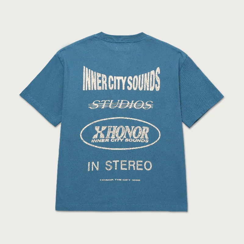 Hand-Drawn Design T-shirt-Studio Tee - Blue